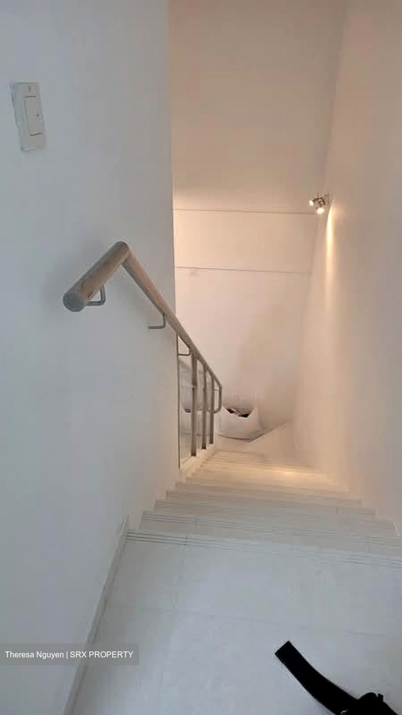 # 1 Loft (D14), Apartment #553616151